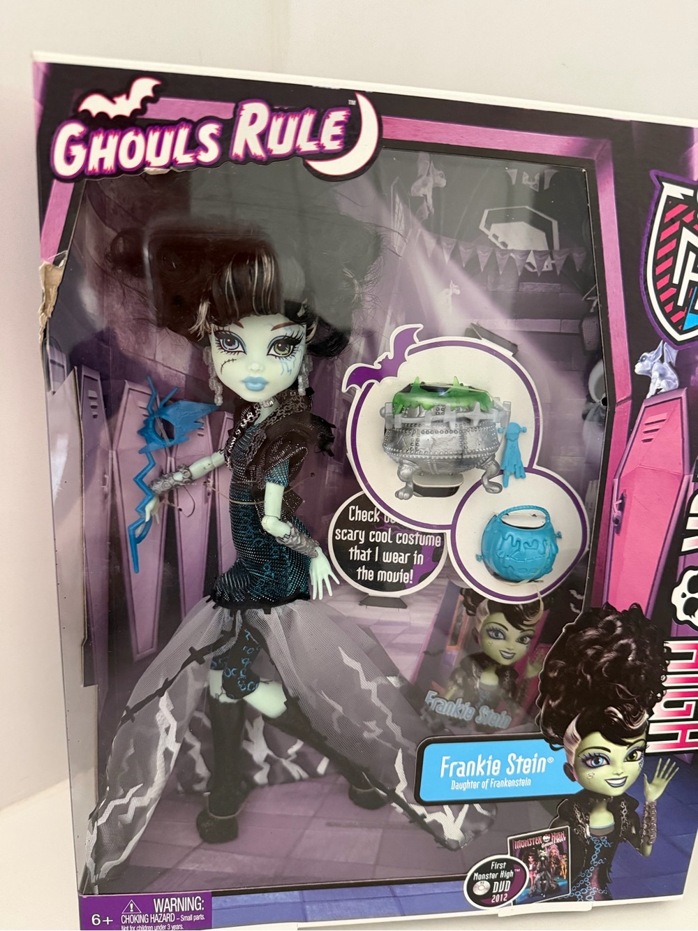 Ghouls rule monster high doll - Picture 3 of 8
